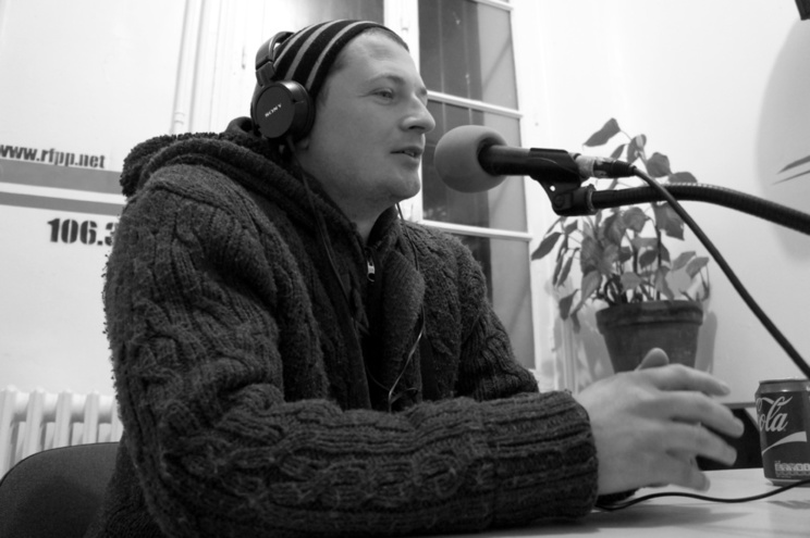 Emission 'Frontline' du 27 novembre 2015, invité : Kiddam Emission 'Frontline' du 27 novembre 2015, invité : Kiddam