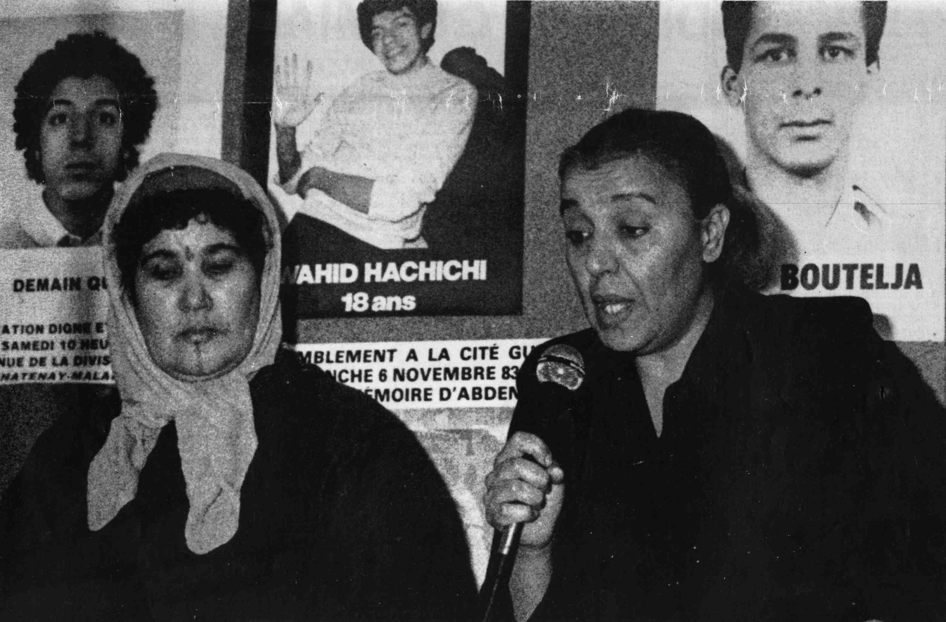 Mmes Hachichi et Guemiah, mères de Wahid et Abdennbi à Nanterre, novembre 1983 Mmes Hachichi et Guemiah, mères de Wahid et Abdennbi à Nanterre, novembre 1983