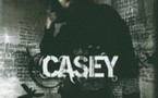 Casey 'Hostile au stylo'